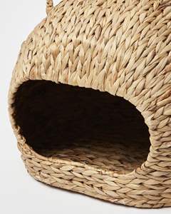 Wholesale Adorable Cat Shaped Water Hyacinth Pet Cave Woven Water Hyacinth Cat House Delightful Pet <b>Bed</b> for Your Little Cats - Product Image 6