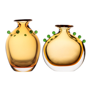 Jarrón de Vidrio Amarillo Soplado a Mano Estilo Mid-Century con Puntos Verde Esmeralda en Relieve, Centro de Mesa Artístico para Decoración de Sala de Estar u Hotel - Product Image 6