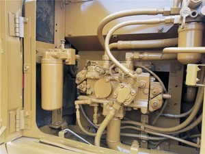 รถตักตีนตะขาบ CAT315D รถ315D ไฮดรอลิกสำหรับแมวมือสอง - Product Image 6