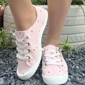 Nuove Scarpe da Donna in Tela Primavera 2026, Eleganti e Dolci, con Stampa Floreale e Fragole, Allacciate, Casual e Comode per Camminare - Product Image 6