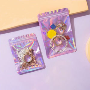 Petits sacs en plastique transparents recyclés à fermeture éclair avec fermeture éclair noire - Product Image 1