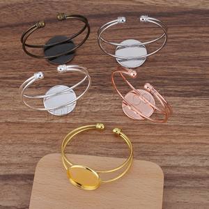 황동 팔찌베이스 65x60x25mm DIY 카보 숑 트레이 50PC/가방 보석 만들기 액세서리 보석 발견 - Product Image 1