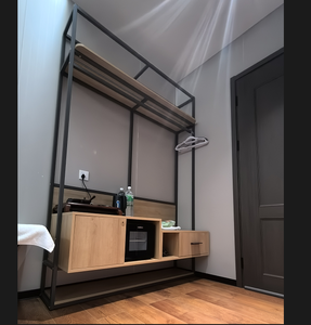 Meuble porte-manteau vestiaire avec étagères en bois et en métal, solutions de rangement intelligentes, affichage, dissimulation du désordre, placard à cadre métallique - Product Image 2