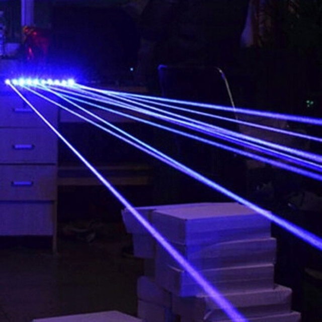 Factory Price USB Rechargeable Long Distance Torch Laser Flashlight 450nm Blue Laser Pointer