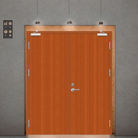 L'Hôtel Utilise des Portes Coup-feu en Bois et a Obtenu les Certifications CE pour les Sorties.