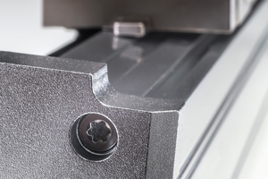 RLA100 绝对封闭式线性光栅尺 140 - 3040mm 行程 ±3μm±5μm 精度刻度 - Product Image 2