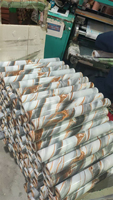Rouleaux de vinyle autocollants en PVC, pelables et adhésifs, imperméables, résistants à l'humidité et aux moisissures, insonorisants, papier peint moderne à motifs floraux
