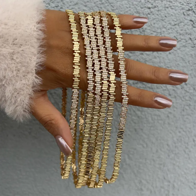 2024 nouveau Design de mode femmes ensemble de bijoux Micro pavé 5A CZ haute polonais diamant barre forme irrégulière collier ras du cou Bracelet