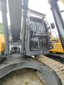 En stock : Excavatrice lourde Hyundai 220 d'occasion, modèle 220-9s sur chenilles, 22 tonnes, modèle 2025 avec moteur Cummins – Offre spéciale - Product Image 5
