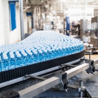 Machine professionnelle de remplissage d'eau minérale en acier inoxydable à grande vitesse, machine de lavage, de remplissage et de bouchage d'eau en bouteille 3 en 1