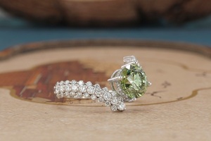Anillo de Compromiso de Lujo con Diamante Cultivado en Laboratorio de Oro de 14K Premium para Mujer, Diamante Sintético Certificado por IGI, Corte Brillante, Anillo de Boda Fino - Product Image 2