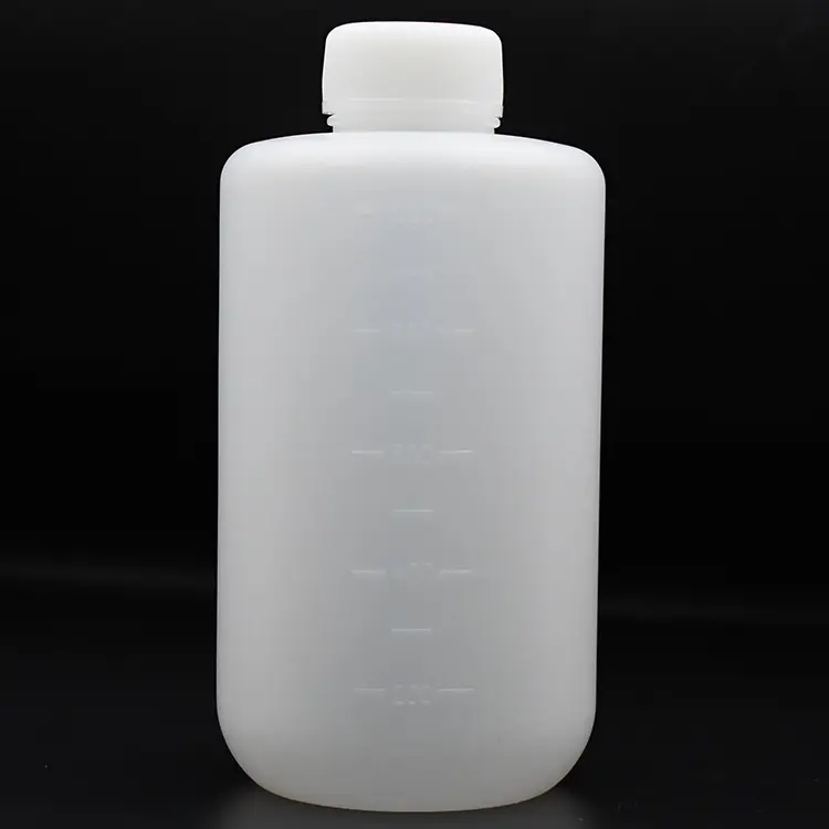 1000ml di colore naturale HDPE bottiglia a spalla piatta bottiglia di plastica con coperchio per pesticidi e forniture mediche bottiglia con graduazione
