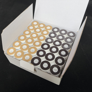 Vente en gros 100% bobines de broderie en polyester pré-enroulées L type 70D/2 côté magnétique utilisation de couture technique mercerisée motif brut - Product Image 6