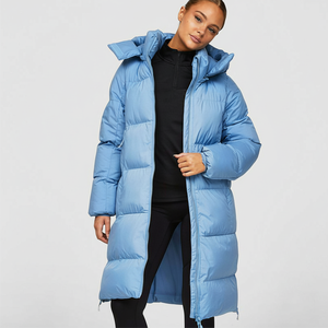 Veste longue matelassée élégante pour femme avec capuche respirante, rembourrage en coton, idéale pour l'hiver froid, personnalisable OEM, logo sur mesure - Product Image 1