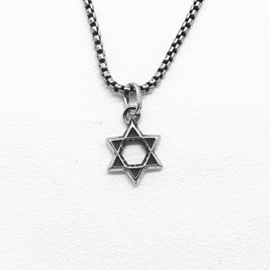 Yunnique Collar con colgante de estrella de acero inoxidable, joyería unisex, accesorio de moda - Product Image 1