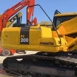 Excavatrice Komatsu PC200 d'occasion en excellent état, faible nombre d'heures, peinture d'origine, sans rénovation, puissante, économique, prête à être expédiée - Product Image 2