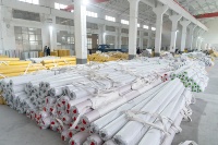 Garage PVC-Münzmuster-Bodenbelag Rolle Hochbelastbar Rutschfeste Gummi-Münzoberfläche für Anhänger Van Schuppen Hütte Universell
