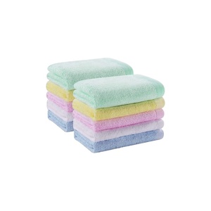 Serviette en coton 100% tissée sur mesure, colorée, avec logo brodé - Product Image 4