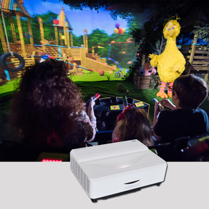 Téléviseur laser 4K 3D Android à ultra courte focale avec correction automatique WIFI, 5000 lumens ANSI, compatible WIFI - Product Image 1