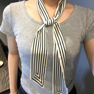 Sciarpa minuta da 130cm fazzoletto lungo a righe avorio - Product Image 1