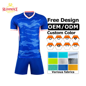 Divise da Calcio Personalizzabili con Logo, Set Completo, Maglia Sportiva Vuota per Allenamento con Maglia da Calcio e Attrezzatura da Allenamento Inclusa - Product Image 1