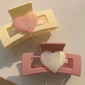 مشابك شعر على شكل قلب لطيفة بالجملة، مشابك شعر على شكل قلب الحب للتصفيف وربط الشعر، إكسسوارات شعر احترافية - Product Image 1