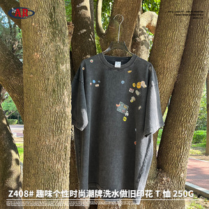 T-shirt da <span class=keywords><strong>uomo</strong></span> in <span class=keywords><strong>cotone</strong></span> a vestibilità ampia Primavera Estate 2025 con stampa digitale a design astratto, Nero retrò, Traspirante - Product Image 2