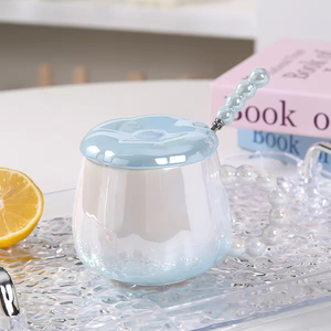 Ensemble de tasses en céramique faites à la main de haute qualité, résistantes à la chaleur, avec couvercle et cuillère, design mignon en glaçure perlée, adapté aux couples féminins - Product Image 6