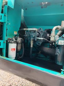 Excavadora de cadenas Kobelco SK200 de segunda mano de alta calidad para el mercado de África, Oriente Medio y Sudeste Asiático - Product Image 4