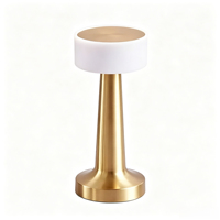 Lampe de table moderne en laiton avec abat-jour en cristal en forme de champignon, LED E26 2700K, blanc chaud doux, AC 220V, éclairage décoratif pour salon, à interrupteur poussoir