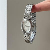 Montre NAIDU 3718, nouvelle montre vintage ovale en alliage à quartz pour femmes, avec petit cadran, élégante, légère, luxe, simplicité