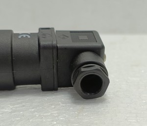 SUCO 0184-45903-1-009 Interruptor de Presión de Diafragma 10-50 Bar NUEVO Negro Alemania - Product Image 4