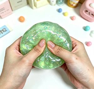 Pelota Antiestrés de Cristal Brillante de 6 cm, Hecha a Mano, de Compresión Lenta, para Aliviar el Estrés - Product Image 5
