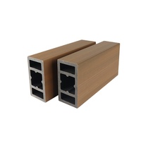 Tubes de co-extrusion en bois composite tendance, tubes carrés en bois-plastique WPC pour la décoration murale