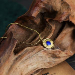 Collar Personalizado con Logotipo, Resistente al Deslustre, Impermeable, de Acero Inoxidable, Chapado en Oro de 18k para Mujer - Product Image 3