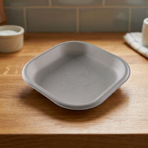 Plato Cuadrado de 7 Pulgadas de Bagazo 100% Natural, Vajilla Ecológica Compostable para Servicio de Alimentos con Opción de Logotipo Personalizado, Venta al por Mayor - Product Image 1