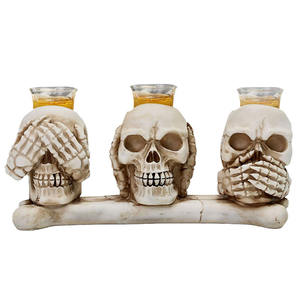 Support en verre de squelette en résine pour Halloween Inspiré vintage Ne dites pas Ne regardez pas N'écoutez pas Porte-gobelet à <span class=keywords><strong>vin</strong></span> unique en forme de crâne - Product Image 1