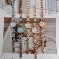 Montre pour femme JINSIY, écologique, tendance, nouveau modèle, cadran papillon mignon, bracelet en alliage, luxe léger, haute qualité, quartz haut de gamme