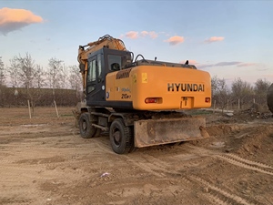 Excavadora de cadenas HYUNDAI 210W-7 usada, 21 toneladas de peso operativo, capacidad de cazo de 0.92m³, para construcción y paisajismo - Product Image 4