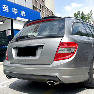 Alerón Trasero para Mercedes-Benz Clase C Estate 2008-2014, Negro Piano, Textura de Fibra de Carbono, ABS, Diseño Aerodinámico en Forma de Ala - Product Image 4