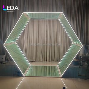 Cabina de Fotos con Espejo Desmontable Personalizada LEDA, Cabina de Fotos con Espejo Metálico Hexagonal, Cabina de Fotos con Espejo Caleidoscópico para Decoración de Bodas - Product Image 3