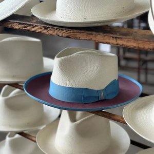 Chapeau Panama blanc unisexe avec bande de ruban bleu, chapeau Fedora en paille, accessoire d'été pour la plage - Product Image 4
