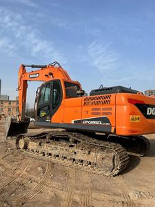 รถขุดตีนตะขาบ Doosan DX260LC-9C มือสอง เครื่องขุดไฮดรอลิกสำหรับงานก่อสร้าง - Product Image 2