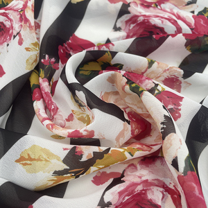 Kain Chiffon Anti-Statik Klasik dengan Cetakan Digital Motif Bunga Botani Ikan Koi Jepang untuk Pakaian Wanita dan Anak Perempuan serta Penggunaan Kerajinan - Product Image 4