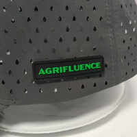 Gorra de Béisbol Unisex de 5 Paneles con Logotipo de Goma en Relieve Personalizado, Impermeable, con Cierre a Presión, con Orificios Cortados con Láser, Estilo Hip Hop para Exteriores