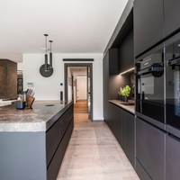 Meuble de cuisine modulaire de luxe moderne sur mesure avec tiroirs à fermeture douce et armoire de rangement de haute qualité