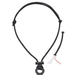 Collier allume-feu Paracord de survie avec silex et <span class=keywords><strong>grattoir</strong></span>, collier Bushcraft pour camping randonnée et randonnée - Product Image 1