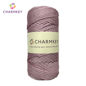 <span class=keywords><strong>Filato</strong></span> di Cotone Scintillante 100% a 3 Capi <span class=keywords><strong>per</strong></span> Macramè, Lavoro a Maglia e Decorazioni Fai-da-Te <span class=keywords><strong>per</strong></span> Borse - Product Image 1