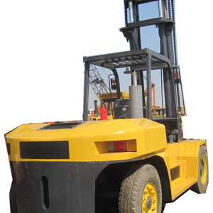 Excellent Condition <b>Used</b> Komatsu FD150 Diesel Forklift with Three Stage Mast 1000mm Load Centre No Oil Leakage Fully Functional - Product Image 1