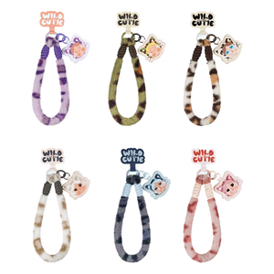 กล่องปริศนา100% ของแท้รุ่น<span class=keywords><strong>ใหม่</strong></span> Pop Mart crybaby ปราดเปรียวแต่น่ารักมีสายคล้องโทรศัพท์มือถือทำจากไวนิล - Product Image 2